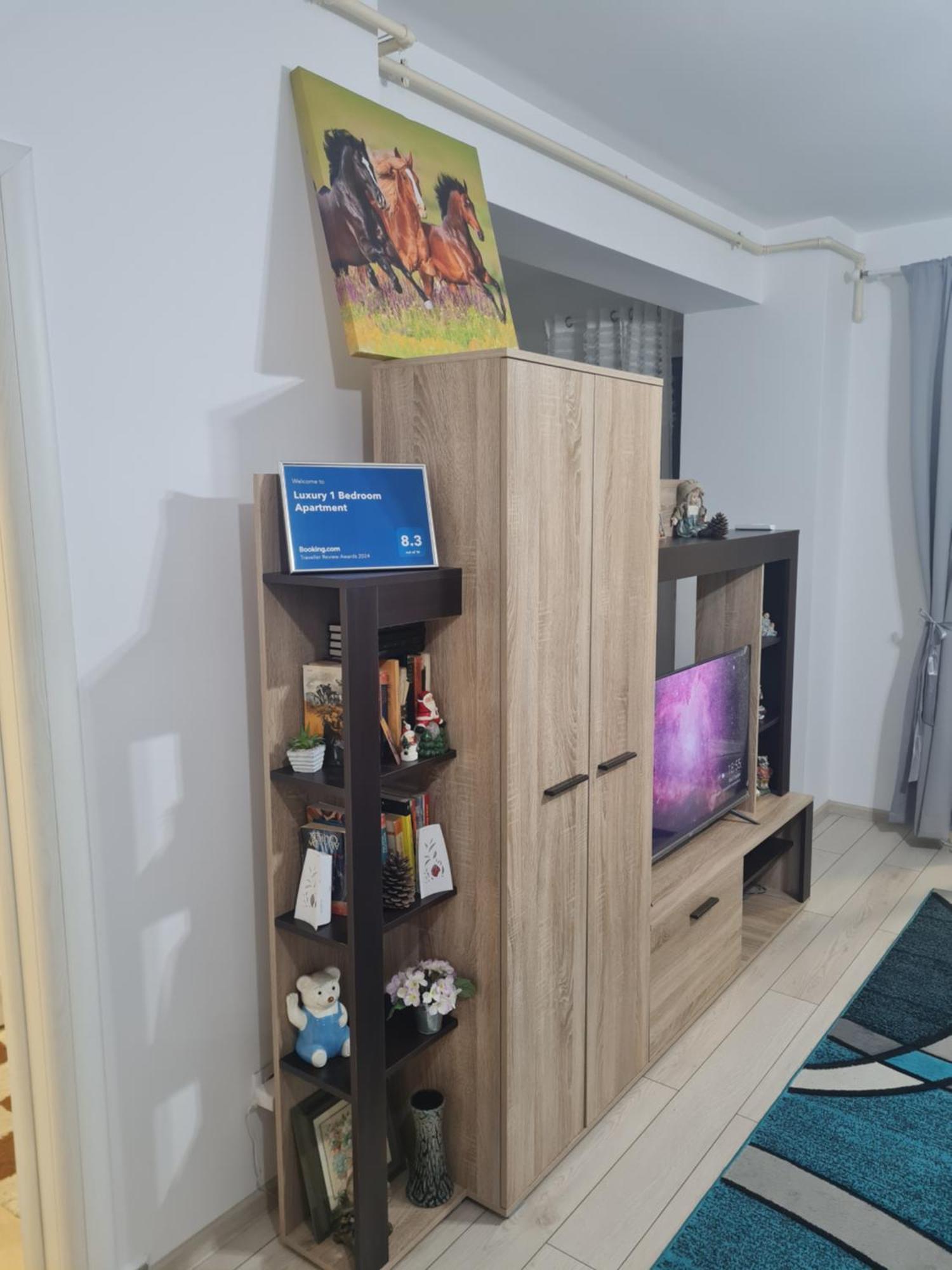 Luxury 1 Bedroom Apartment Roşu Eksteriør bilde