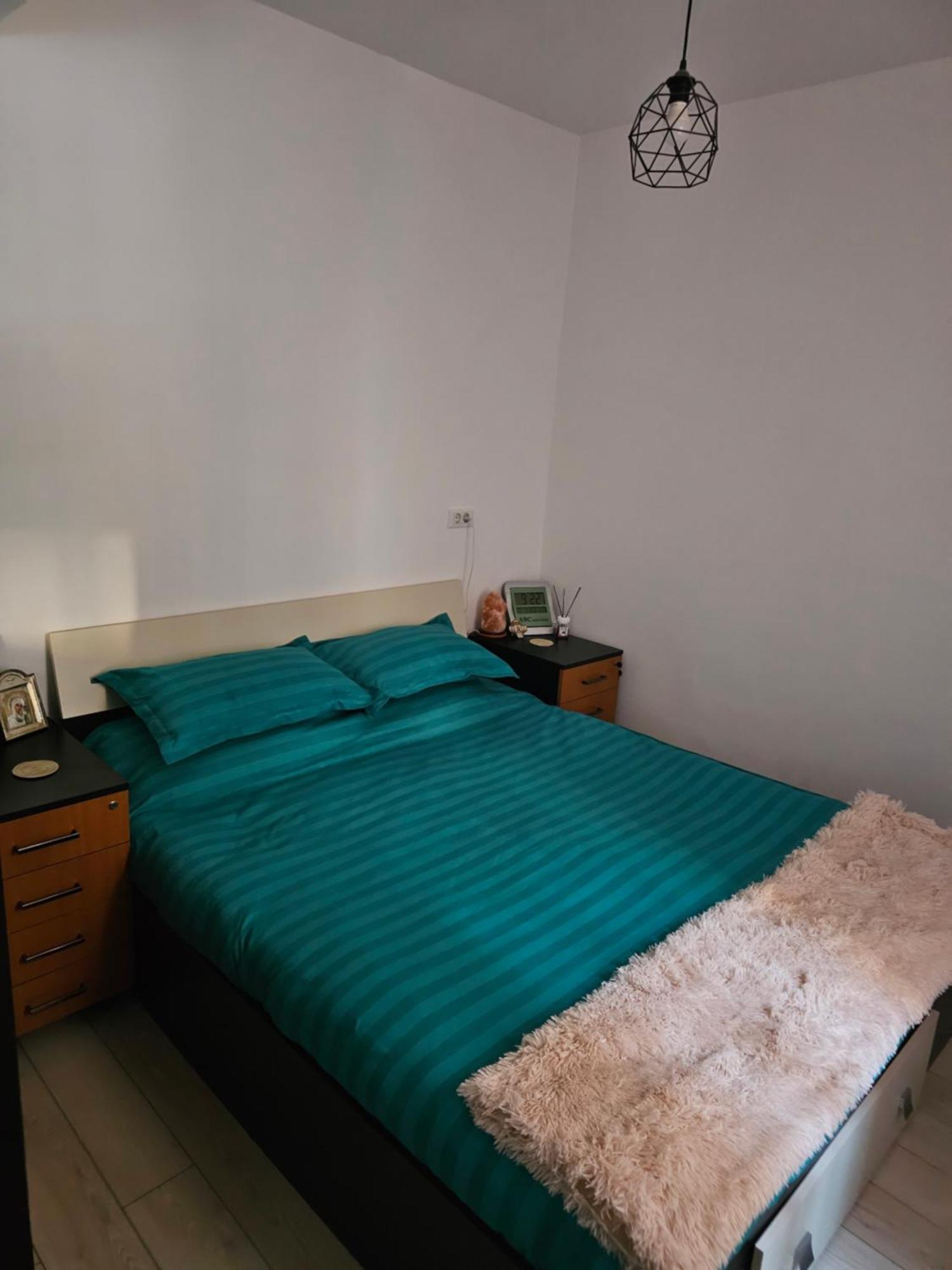 Luxury 1 Bedroom Apartment Roşu Eksteriør bilde